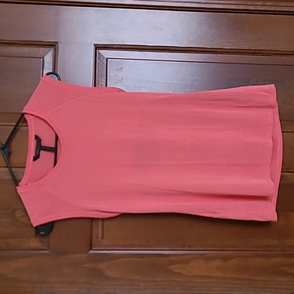 Bcbgmaxazria top
